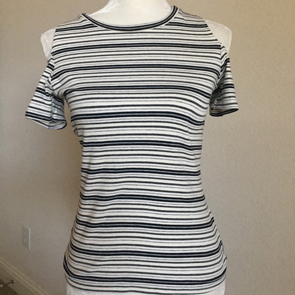 Striped Short Sleeve Top w/ Cold Shoulder - Picture 1 of 4